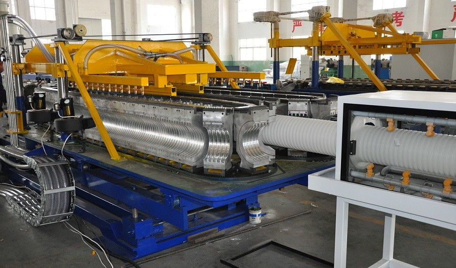 PE / PP / PVC Single Wall Corrugated Pipe Extrusion Line Output Besar SBG-250