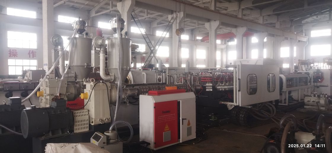 Otomatis Double Wall Corrugated Pipe Extrusion Line dengan Advanced PLC Control System dan 28/36 Pair Mold untuk 50mm-200mm Pipe Diameter Range