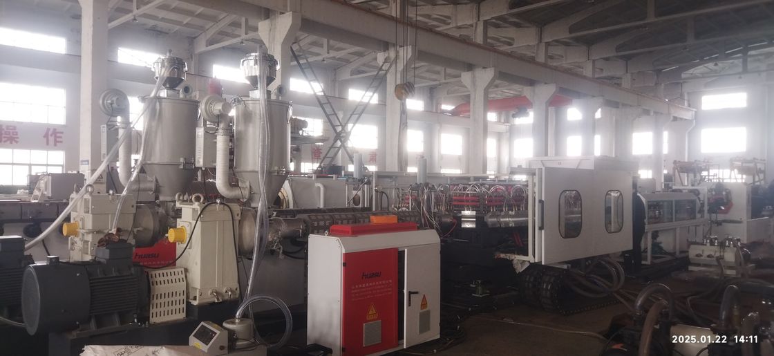 Air atau udara pendinginan Double Wall Corrugated Pipe Extrusion Line dengan Siemens Bagian-bagian Listrik Utama dan HV>940 Barrel Hardness