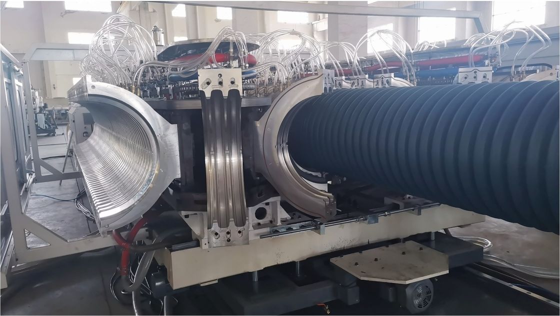 Double Wall Corrugated Pipe Otomatis HDPE Dwc Pipe Machine Dengan Sistem Kontrol Listrik Siemens