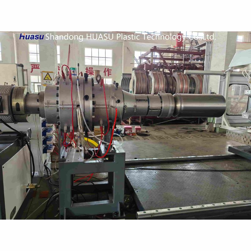 High Output 500-2000Kg/H PVC Pipe Extrusion Line dengan Diameter Pipe 32-1600mm dan Conical Double Screw Extruder
