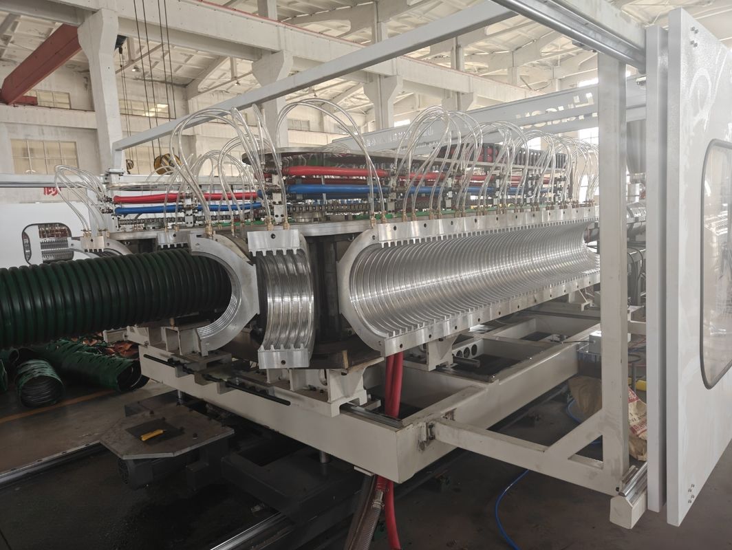 PE PP PVC Double Wall Corrugated Pipe Extrusion Line dengan bahan sekrup 38CrMoALA 32-1600mm