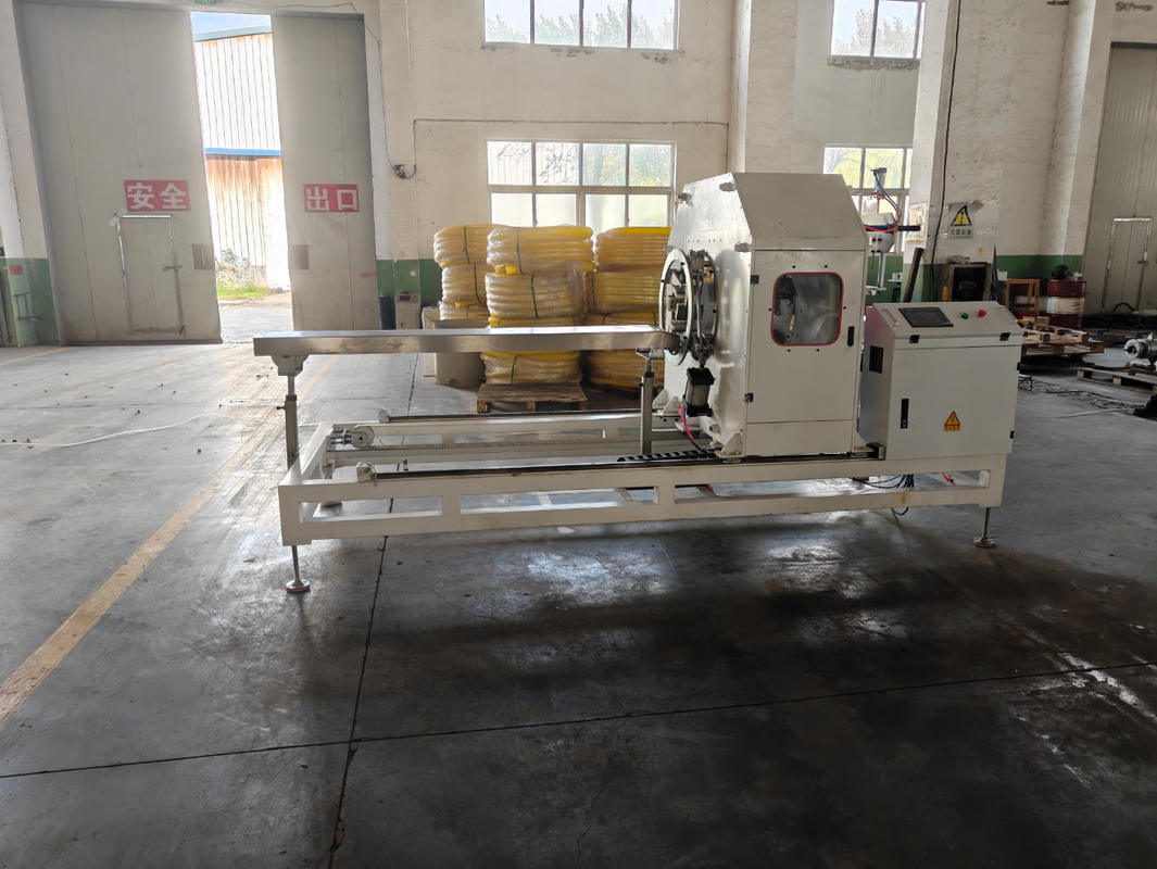 Lini Ekstrusi Pipa Bergelombang Dinding Tunggal Otomatis Inverter Siemens dengan Relai Omron untuk Pipa 75-250mm