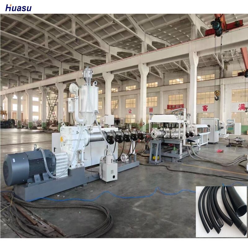 ISO dan CE bersertifikat Double Wall Corrugated Pipe Extrusion Line dengan sistem pendinginan air dan bahan Gear 20CrMnTi