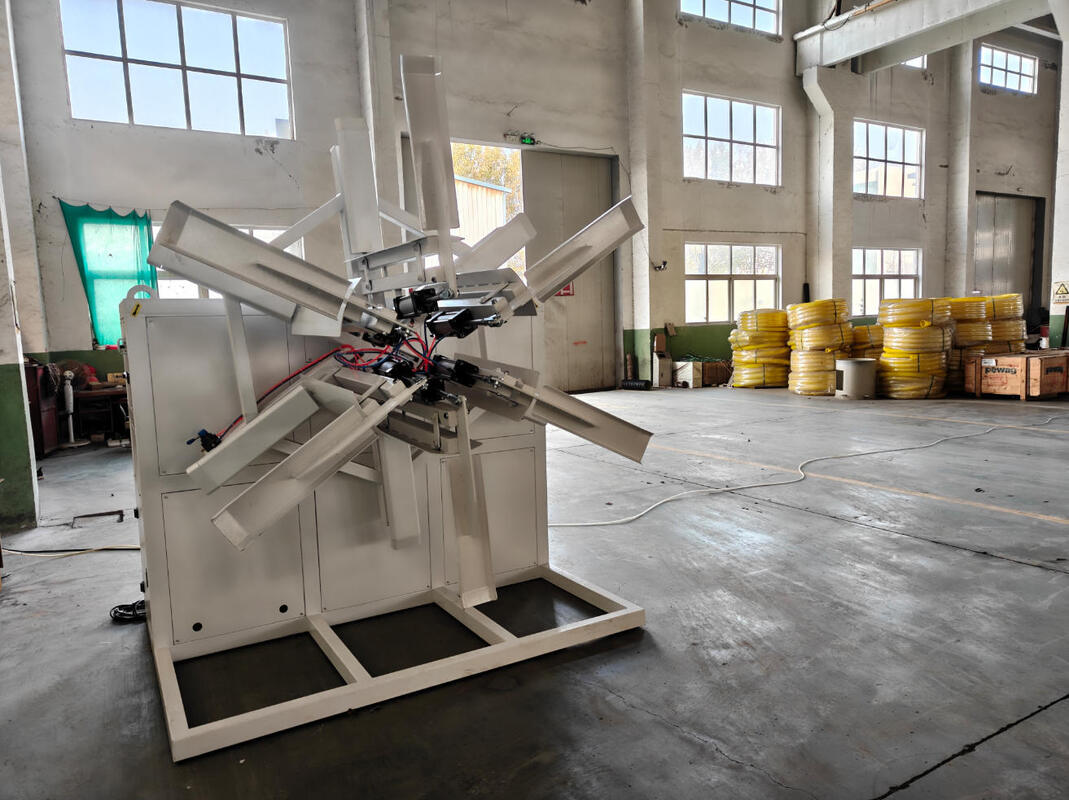 ISO dan CE bersertifikat Double Wall Corrugated Pipe Extrusion Line dengan sistem pendinginan air dan bahan Gear 20CrMnTi