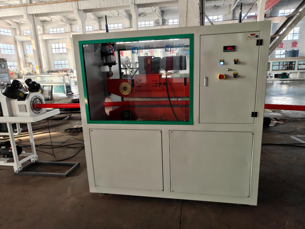 Lini Ekstrusi Pipa Bergelombang Dinding Ganda dengan Pendingin Air Bertekanan Berkelanjutan, Komponen Listrik Merek Siemens, dan Kapasitas Produksi 100kg/jam - 2000kg/jam