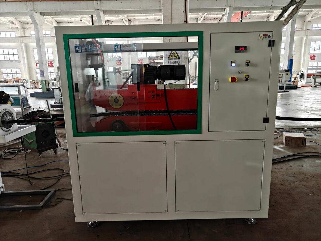 Lini Ekstrusi Pipa Bergelombang Dinding Ganda dengan Pengontrol Frekuensi Siemens dan Material Gigi 20CrMnTi untuk Daya Tahan Tinggi