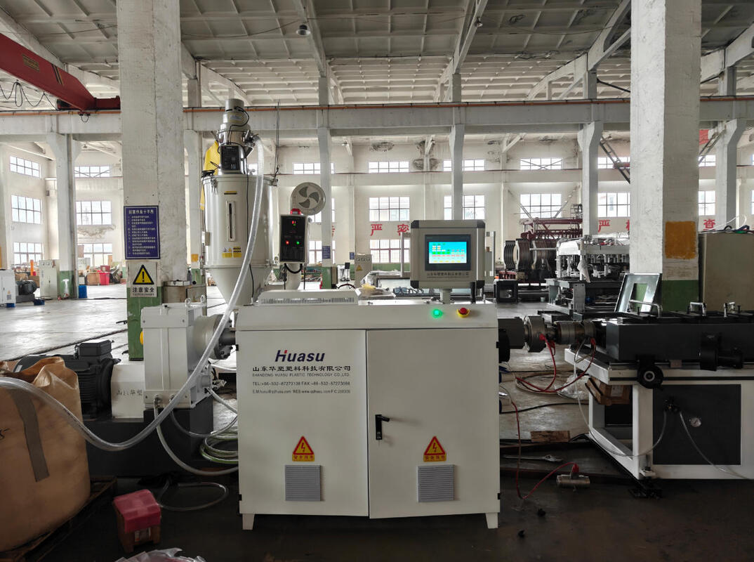 Garis ekstrusi pipa bergelombang dinding ganda dengan bagian listrik utama Siemens, bahan gigi 20CrMnTi dan sekrup barel HV>740