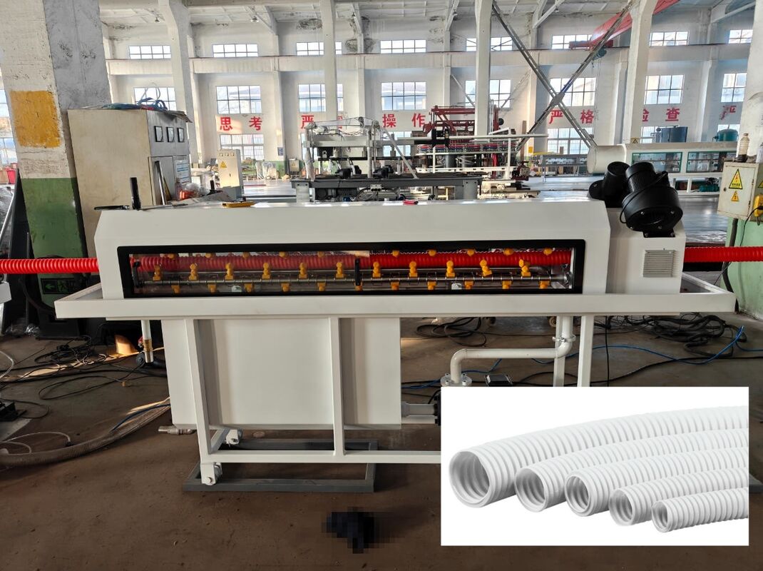 Corrugator Single Wall Corrugated Pipe Extrusion Line Featuring Single Screw and Voltage 220-415V Dirancang untuk Pipe Konsisten