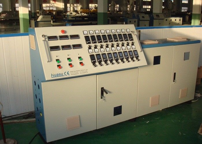 Tinggi Efektif PE / PP Spiral Pipa Ekstrusi Line SQ63-250 Spiral Welded Pipe Machine