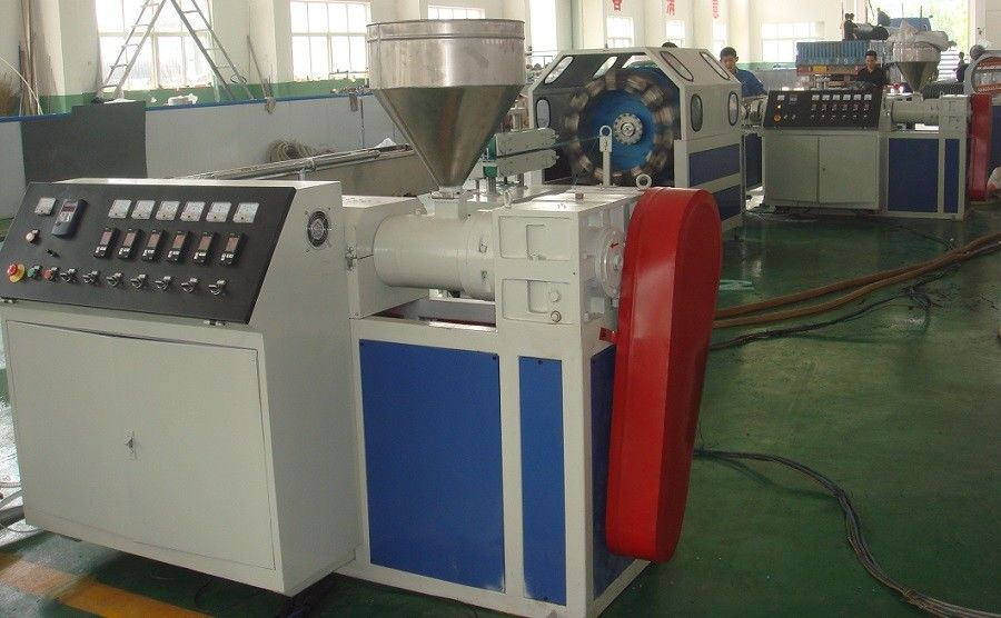 PVC Fiber Enhancing Hose Extrusion Line / Corrugated PVC Pipe Line Produksi