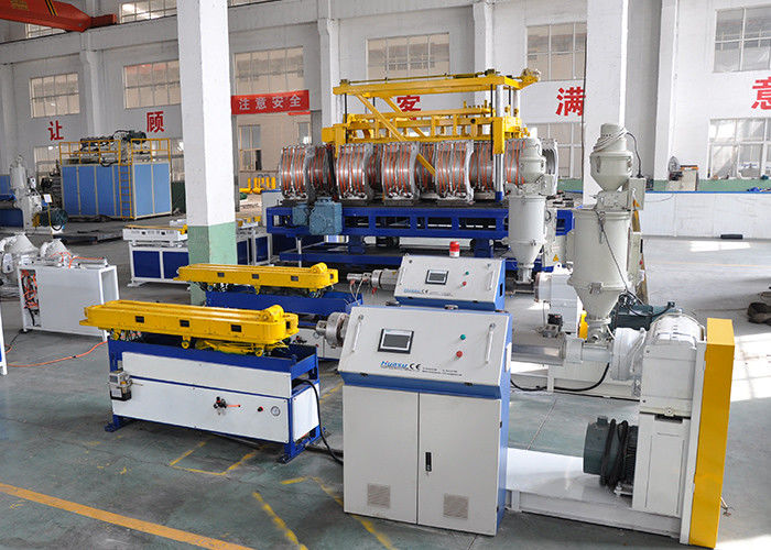 Produktivitas Tinggi PE Single Wall Corrugated Pipe Making Machine 8mm 32mm 50kg / jam