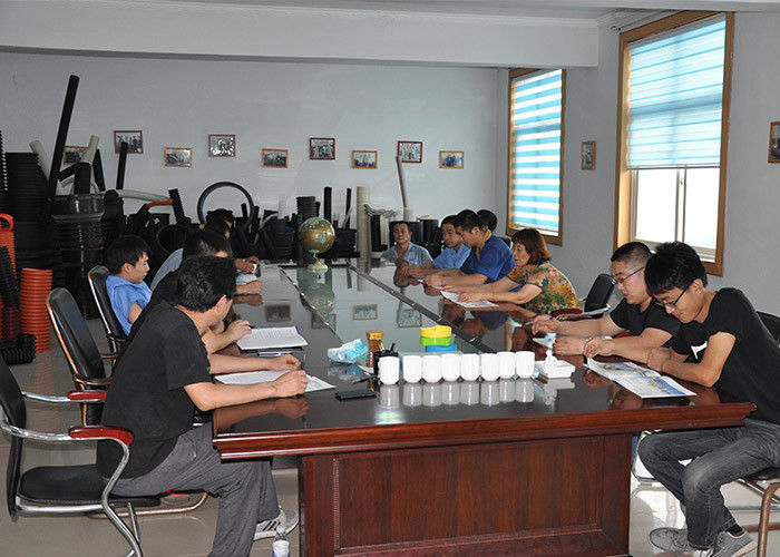 Drainase Sewerage Garis Ekstrusi Pipa Bergelombang Dinding Ganda Untuk Jalan Lapangan